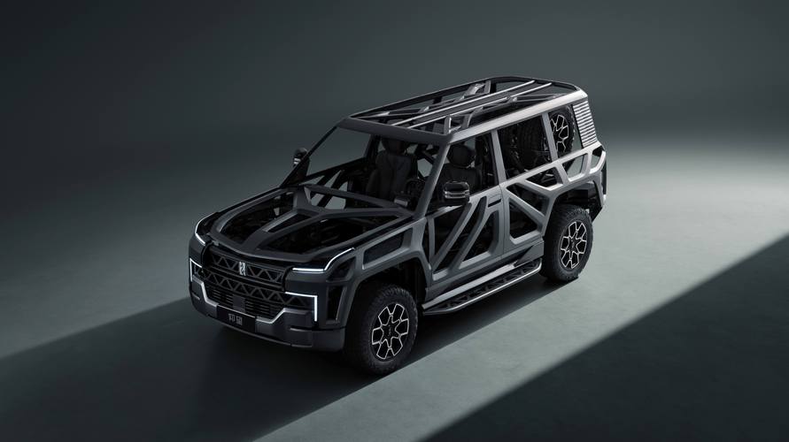 成都241仰望U8硬派越野的科技魅力，国能汽车对传统燃油车市场的冲击